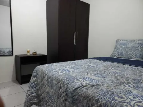 Cozy apartment in the Heart of San Salvador with 2 bedrooms and parking free. Отели рядом с достопримечательностью «Собор Святейшего Спасителя»