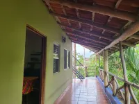 Jardines Tropicales - 3 blocks from the beach