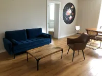 Proche du Centre Ville, Appartement de 100m2, Deux Chambres, Parking Privatif Hotels in Longeville-les-Metz