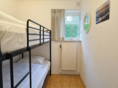 Vacation bungalow with large garden in Oostkapelle for rent close to forest and beach! Hotels near Restaurant Dennenbos