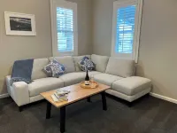 Tinakori Village Retreat - Renovated apartment in a charming heritage building