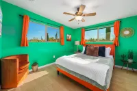 The Peaceful Valley-Views-Game Room-Comfy Beds-Pool-Waffles-Hiking@Saguaro West