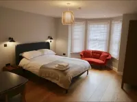 REFURBISHED! Townhouse studio apartment