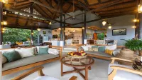 7Br Ocean View Villa with Two Pools in Manuel Antonio - 2 stjerner
