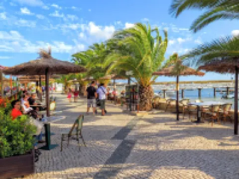 Three Palms Apartment Hotels in Ferragudo