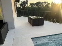 new house 10 minutes to downtown
