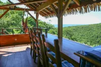 Bungalow 5 Pers. Vue mer et Montagne, Cuisine Équipée. Réservez Votre Paradis!