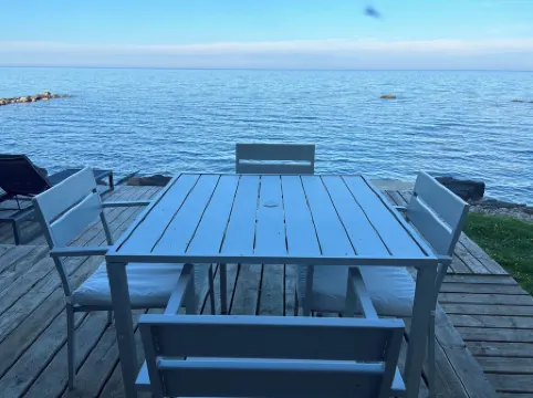 Cozy Cabin on the shore of Georgian Bay. Truly a hidden gem!