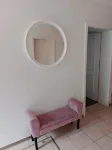 Central vacation apartment on the lake and near the castle