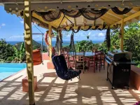 Black Pearl Estate. A Unique Caribbean Home Hotels in La Feuillet