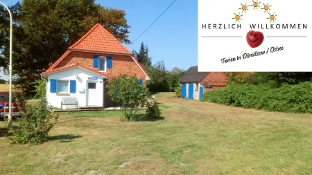 Vacation home Störtebecker in a cozy semi-detached house on the outskirts of the village Отели в г. Зундхаген