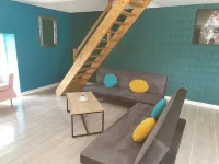 Beautiful house for 8 people Hôtels à : Meslan