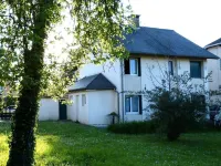 Maison de Village en Béarn, à 20 km de la Station de ski La Pierre Saint-martin