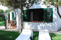 Casa Barregas. Unifamiliar en Cap D'Artrutx, Menorca. Casa con jardín.