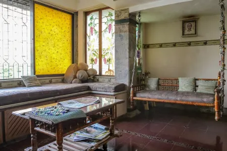 Bambi Radiating Good Ambiance, calm, serene, safe & comfortable home stay! Отели рядом с достопримечательностью «Горай Бич»