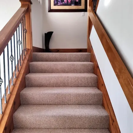 Spacious 5-Bedroom Vail Home • Private Hot Tub • on Free Shuttle Route
