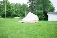 Fun Cottage for Friends and Family, Close by Lake, Fishing, Campfires, BBQ