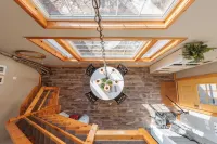 Picturesque Door County Waterfront Cottage!  Swim, Play, Relax...Have It All!
