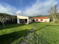 DETACHED HOUSE IN THE CENTER OF VALE DAS FURNAS
