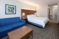 Holiday Inn Express & Suites Rancho Mirage - Palm Spgs Area Hotels in Rancho Mirage