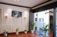 Hotel Adarsh