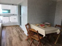 Cozy apartment in seafront building with Wi - Fi Hotels in Mongagua