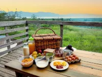 AfriCamps at White Elephant Safaris Hotels in Zululand DC