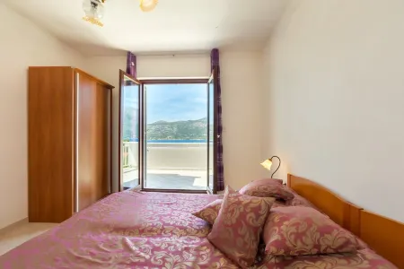 Luxury Seaside Apartment Korcula