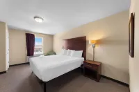 Risewell Kitchen Suites Pleasanton Hotels in Jourdanton