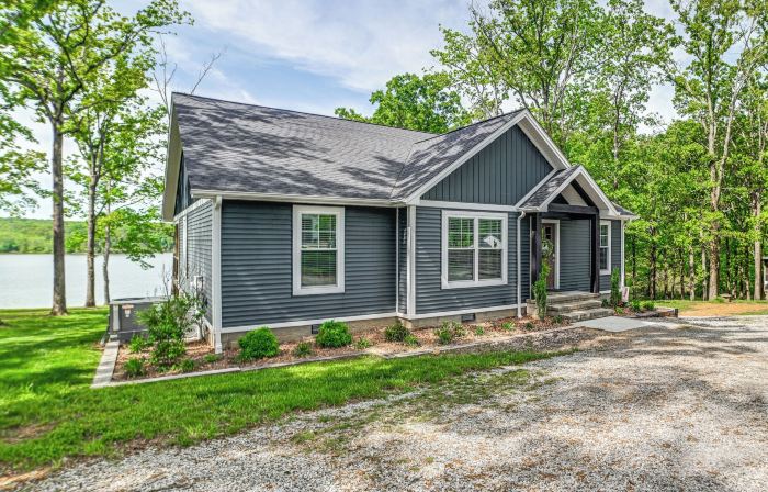 Modern Kentucky Lake Home w/ Deck, Dock, View