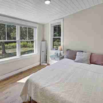 Long Sands Home Rooms