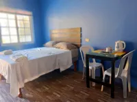 Labrish Guest House Отели в г. 