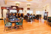 Harbor Suites at Harborwalk Village - breakfast