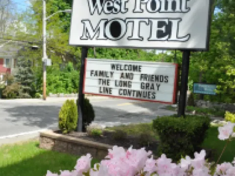 West Point Motel Hotels in Highlands