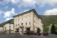 Hotel Crusch Alba Zernez Hotels in Zernez