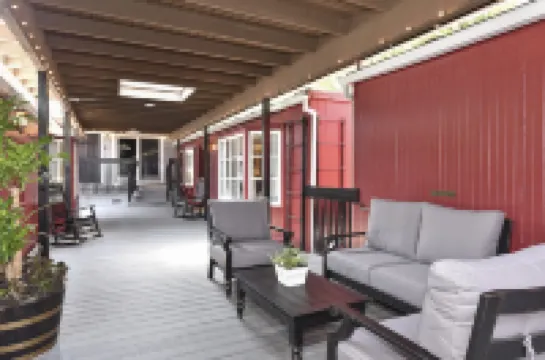 Napa Valley Railway Inn Hotels in Yountville