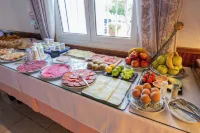 Hotel Montana by Bossh! Hotels - Bữa sáng