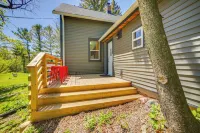 Kewaunee Escape: Trails, Ice Fish & Fire Pit -  Privatzimmer