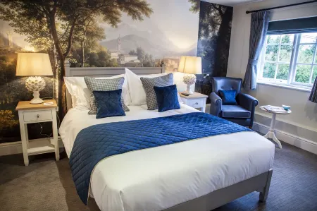 The Bell Alderminster Отели в г. Еттингтон