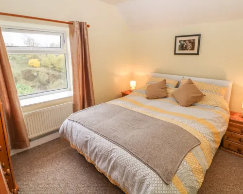 Pine Cottage Hotels in Bakewell