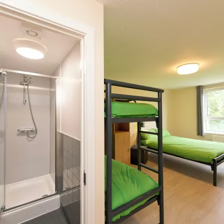 YHA Liverpool Albert Dock Отели рядом с достопримечательностью «Эвертон»