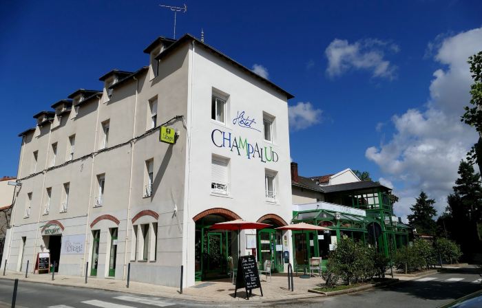 Logis Hotels le Champalud Restaurant la Citadelle