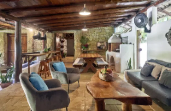 Havana Lodge