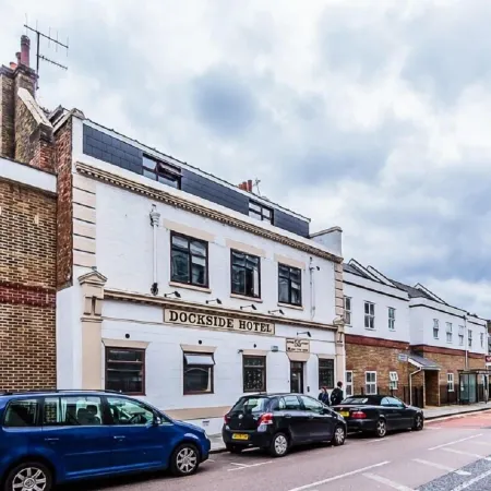 Dockside Hotel Отели рядом с достопримечательностью «Уоппинг»
