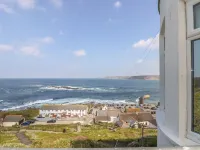 Sennen Heights - Apartments