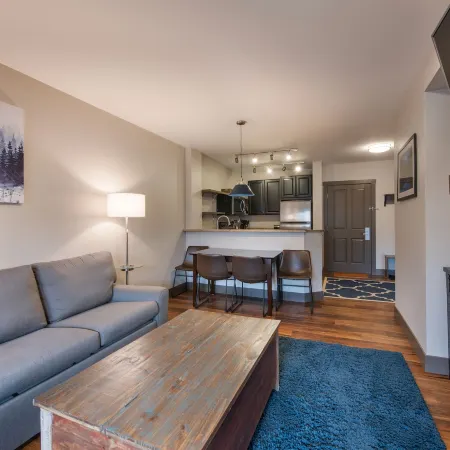 Slopeside Ski-in Ski-Out Condo - Zephyr Mountain Lodge Premium-Rated 1214
