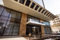 Cantonal Hotel by Warwick Hotel in zona Kingdom Centre