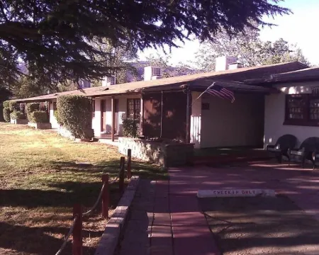 牧場汽車旅館 蒂哈查皮酒店