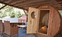 Sitzmark Chalet Inn فنادق في رويدوسو