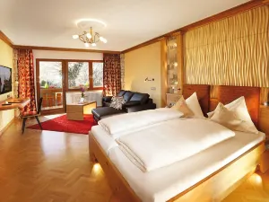 Hotel Restaurant Rebstock Durbach